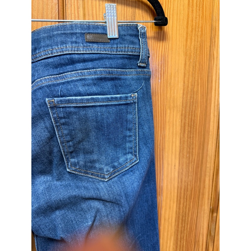 Kut from the Kloth Cameron Mid Rise Straight Leg Cropped Distressed Jeans Size 8 - Picture 9 of 9